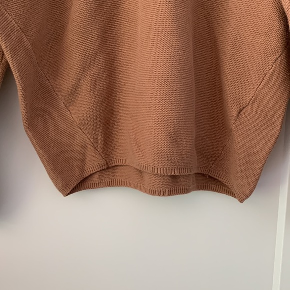 3/$15! Joe Fresh V-neck sweater. Women’s M - Picture 4 of 5